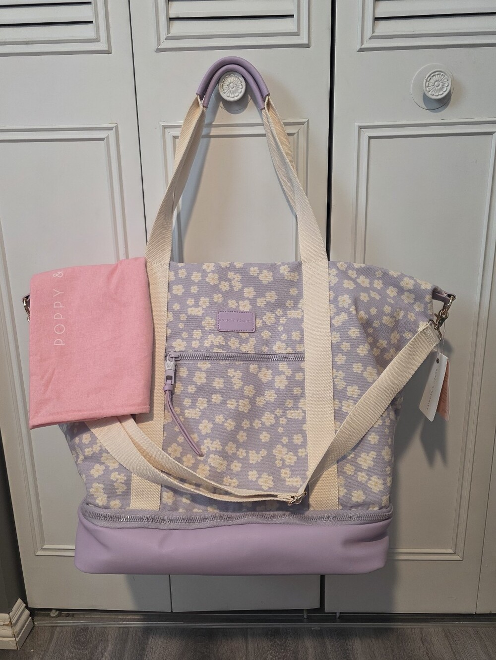 NWT |  Poppy & Peonies 'Stay Cool' Cooler Bag | 🌷Violet Floral